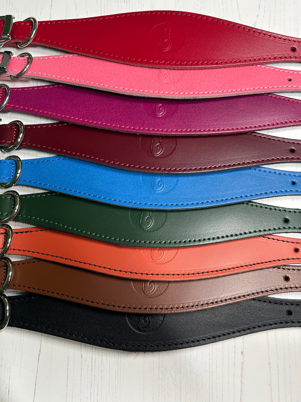 Padded Leather Fishtail Hound Collar