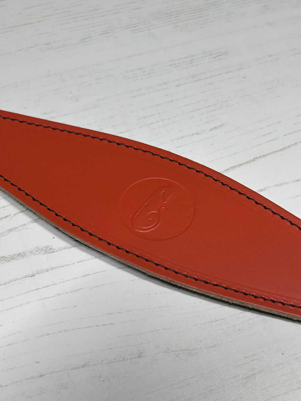 Padded Leather Fishtail Hound Collar