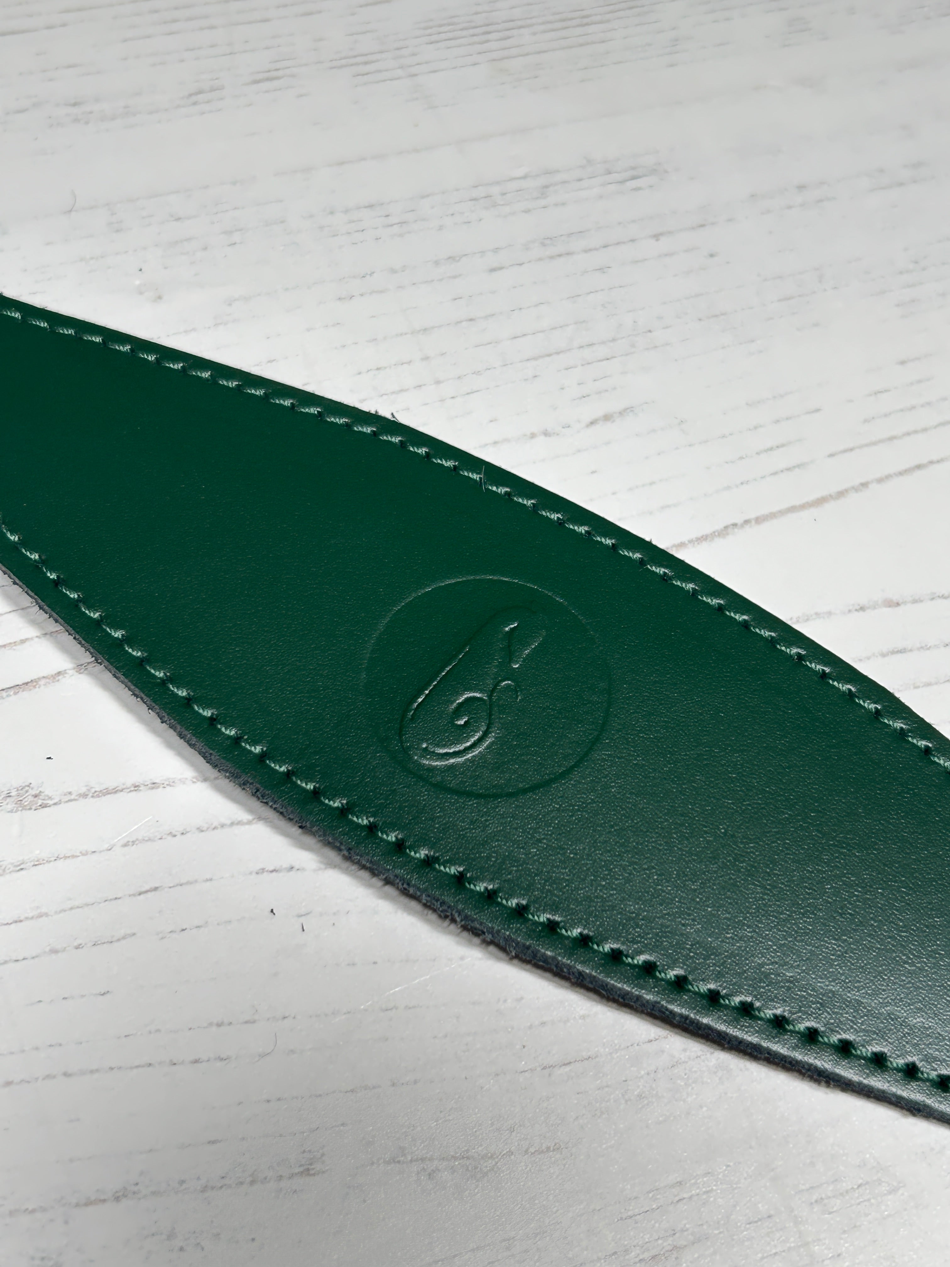 Padded Leather Fishtail Hound Collar
