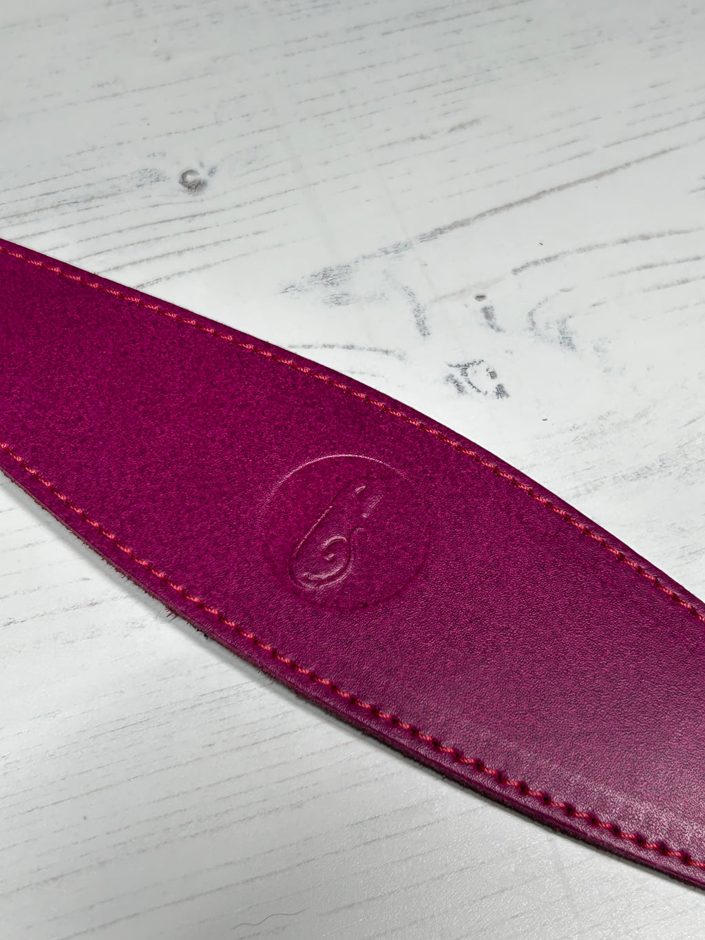 Padded Leather Fishtail Hound Collar