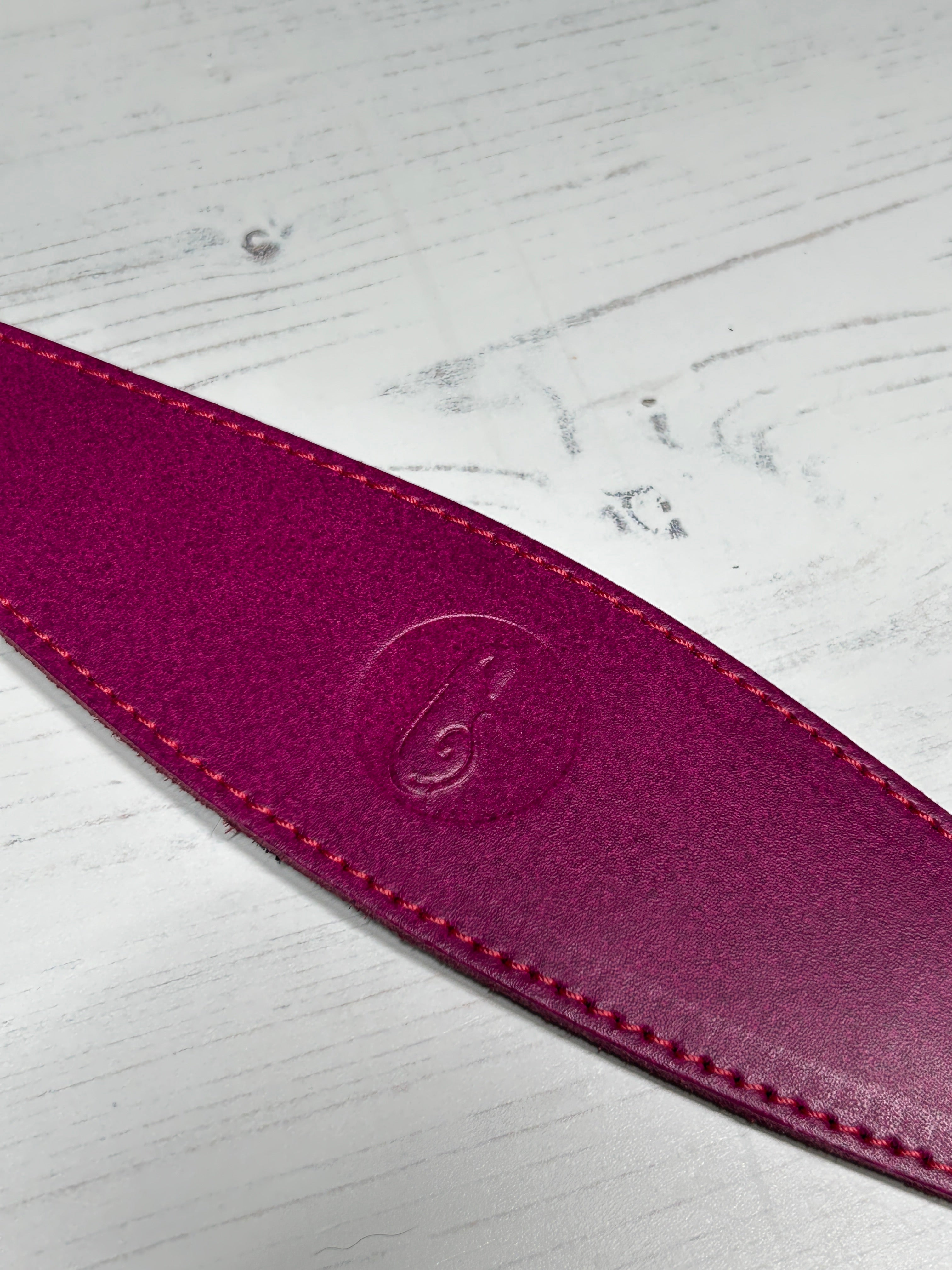 Padded Leather Fishtail Hound Collar