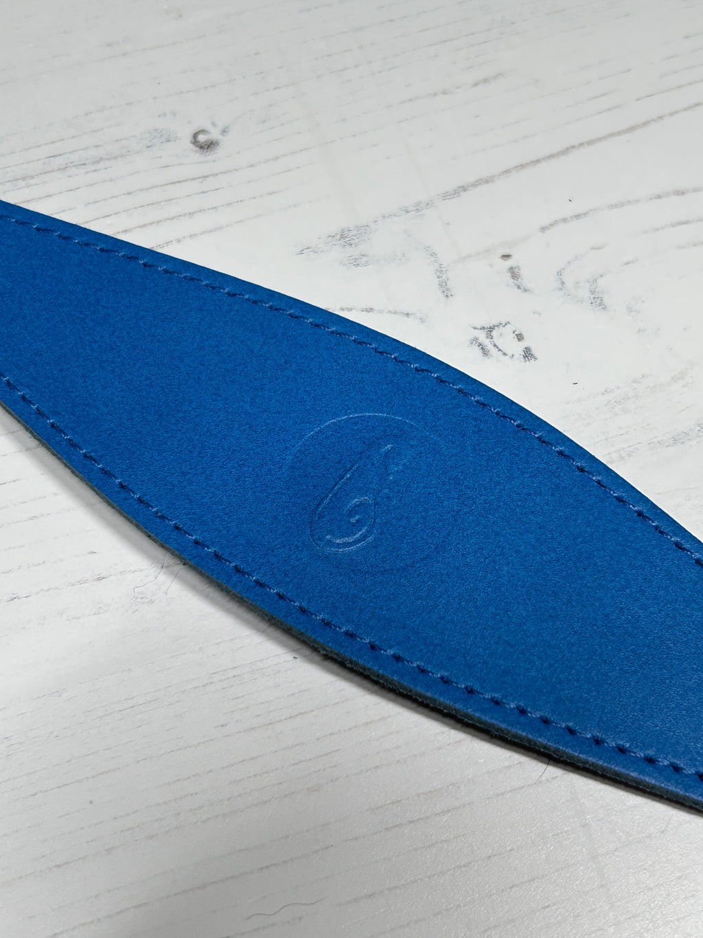 Padded Leather Fishtail Hound Collar