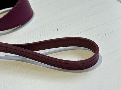 Leather Catching Lead