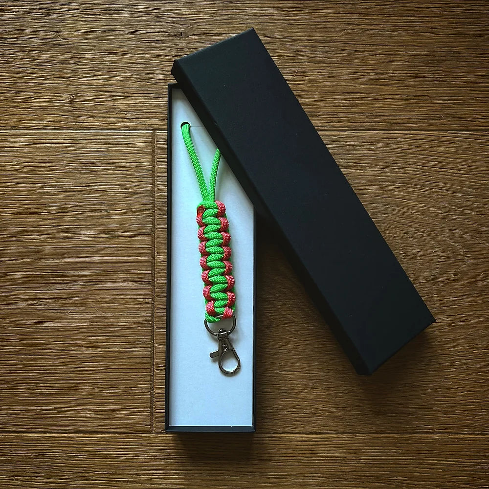 Paracord Lanyard